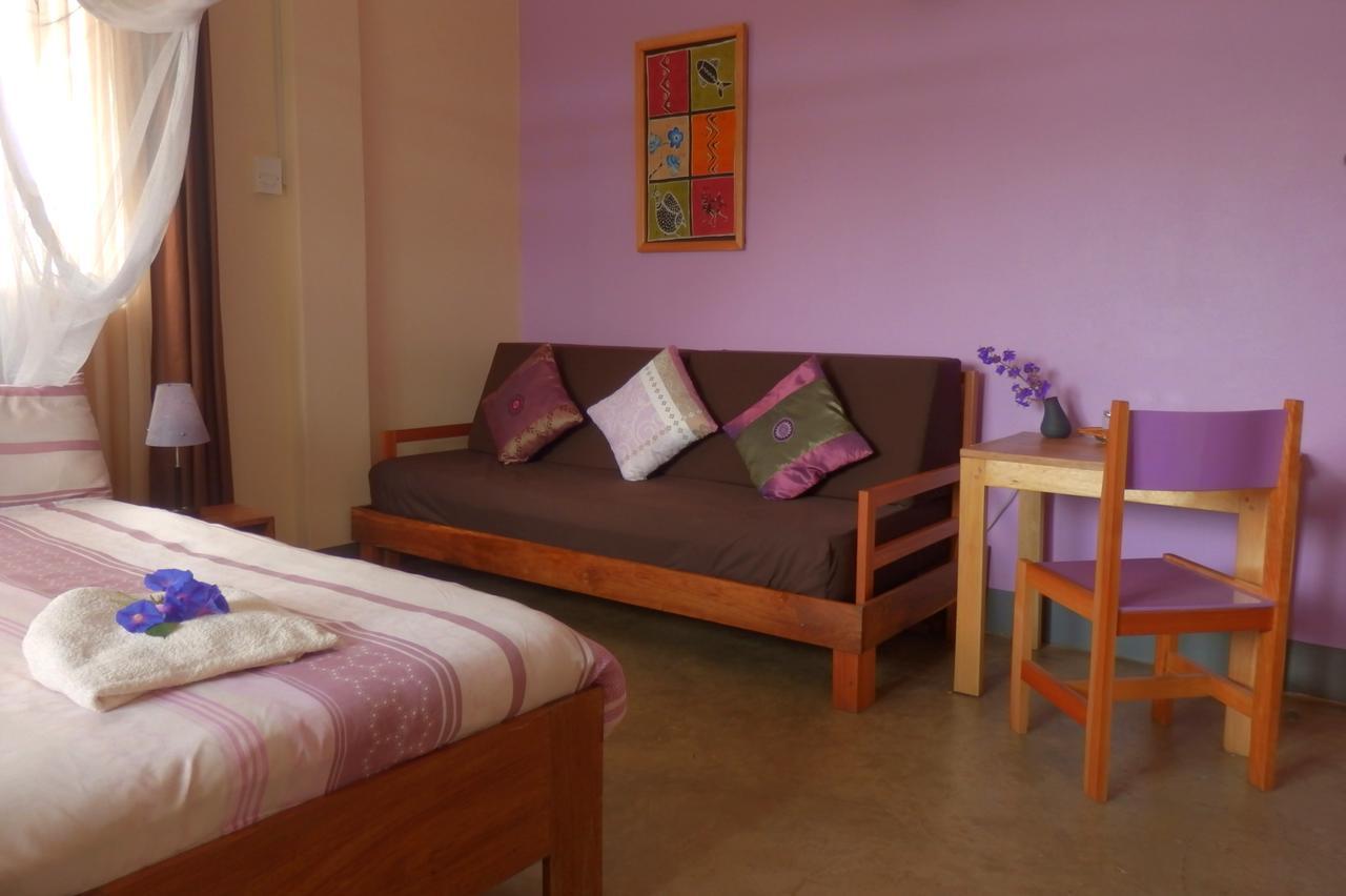 Dutchess Hotel And Restaurant Fort Portal Dış mekan fotoğraf